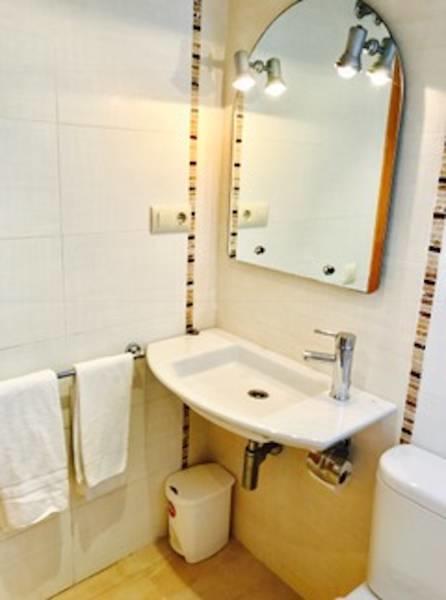 Apartamentos Deluxe Pompeya 2 Пеніскола Екстер'єр фото